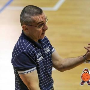 Il coach del Bc Trecate Pierfrancesco Zanotti